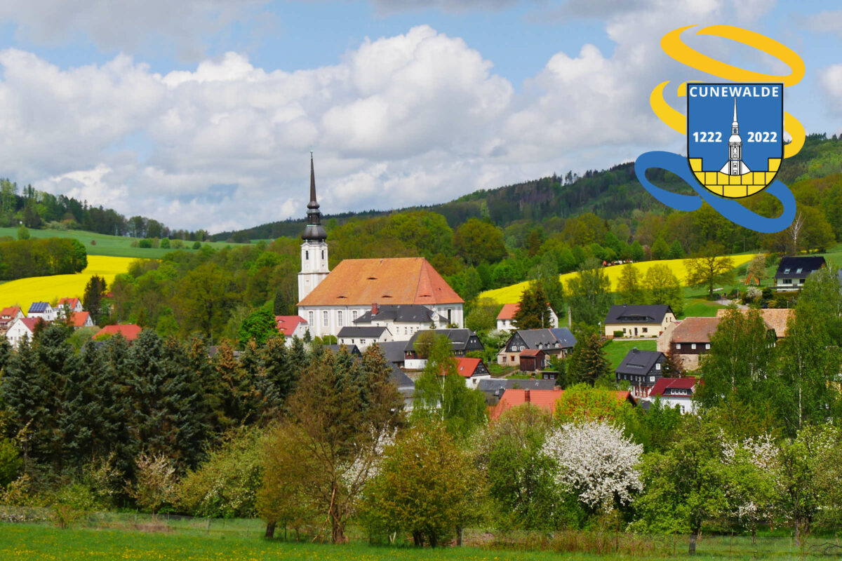 Cunewalder Tal mit Dorfkirche
